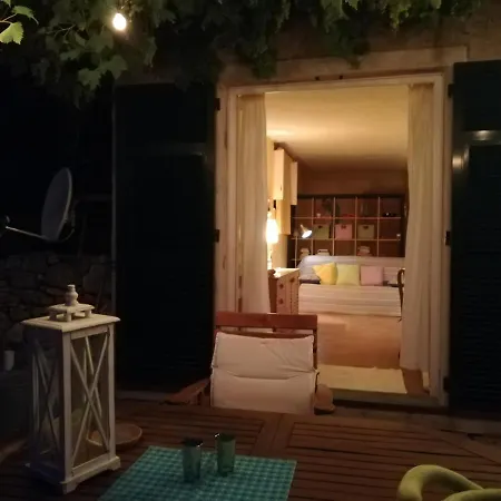 Ariadimare Apartment *
