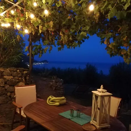 Ariadimare Apartment