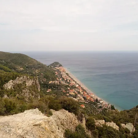 Ariadimare Daire *