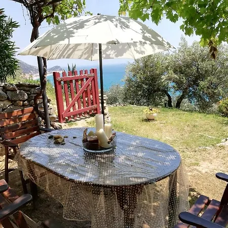Ariadimare Apartment *